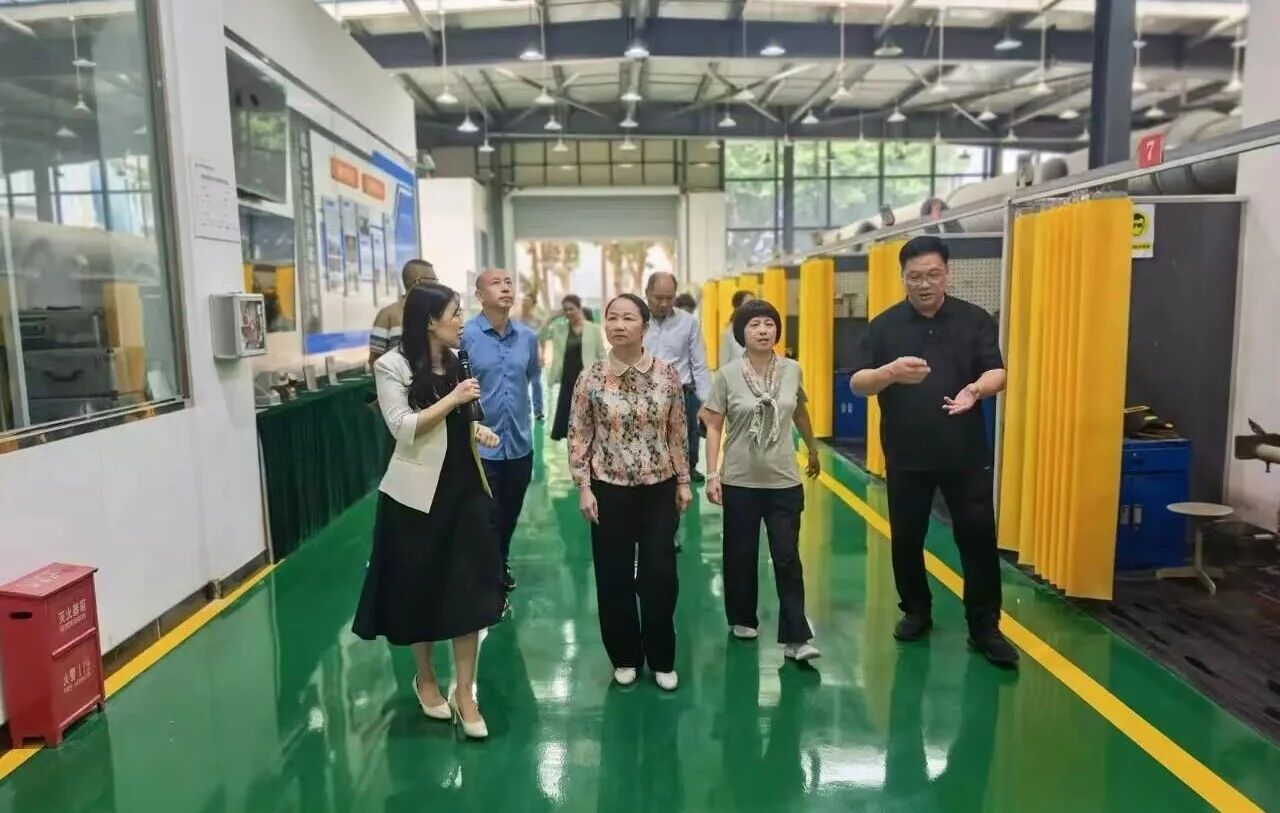 民盟贛州市委會遠赴新疆、四川開展專題調(diào)研，探索贛州網(wǎng)絡技術服務的協(xié)同發(fā)展新路徑